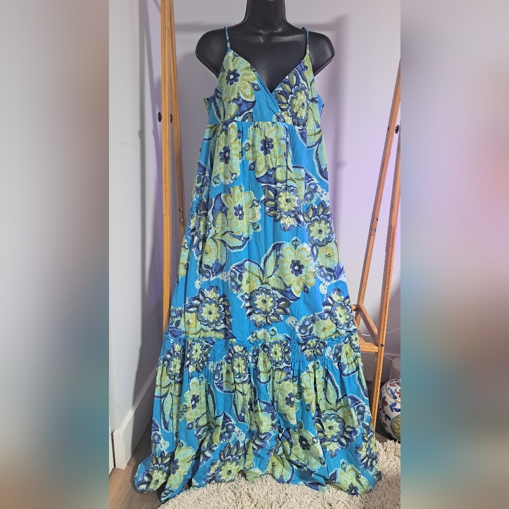 Sukienka Maxi Dress